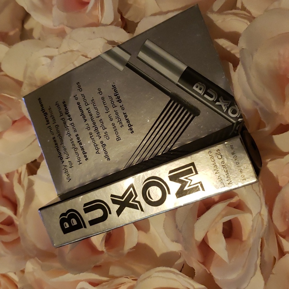 Buxom MINI Lash Mascara Blackest Black NWT - Picture 3 of 4